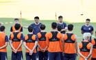 直击泰山队24人训练,关键角色到底是谁,中后场阵容有变数